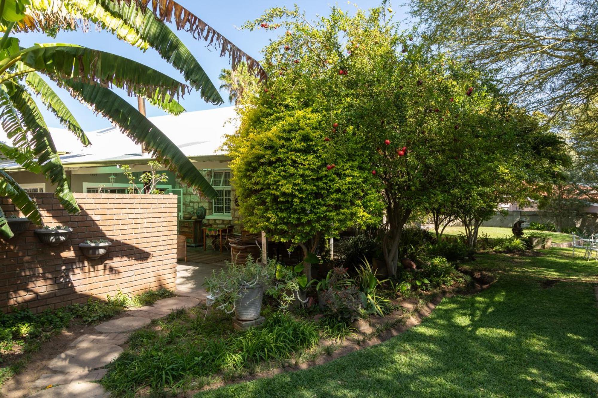 Hh 820 Accomodation Grootfontein Eksteriør bilde